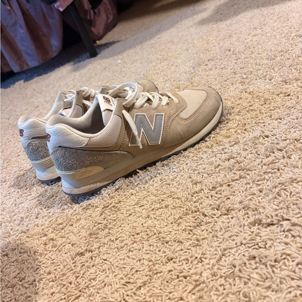 New Balance White Canvas Sneakers with Maroon Insole